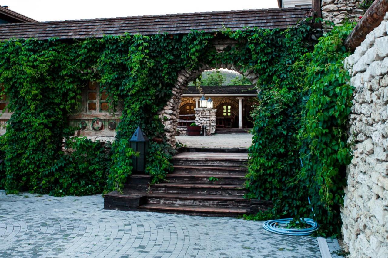 Vila Etnica Trebujeni Exterior foto